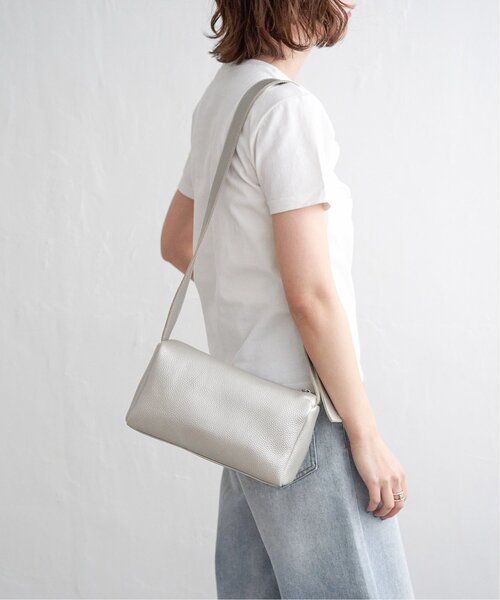❤新品❤【COOCO】シュリンクレザースクエアショルダーバッグ　牛革 sweet web掲載】COOCO シュリンクレザースクエアショルダーバッグ