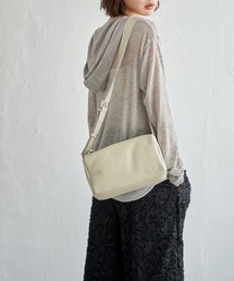 notch.（ノッチ）の「【sweet web掲載】COOCO シュリンクレザースクエアショルダーバッグ（ショルダーバッグ）」