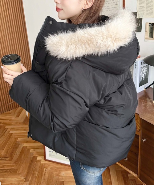 moment+（モーメントプラス）の「ファイバーダウンフードファー