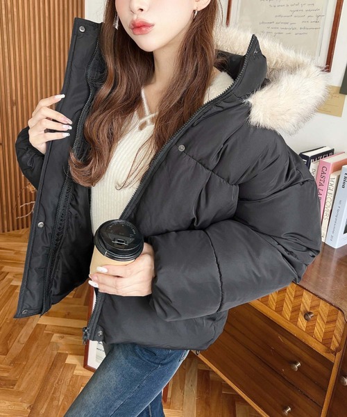 moment+（モーメントプラス）の「ファイバーダウンフードファー