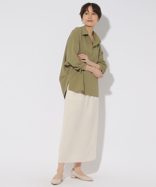 Elura（エルーラ）の「アイロンいらずスキッパーシャツ/321622（シャツ/ブラウス・レディース・ネイビー/グリーン系その他4/オフホワイト・MEDIUM/LARGE）」の21枚目の写真