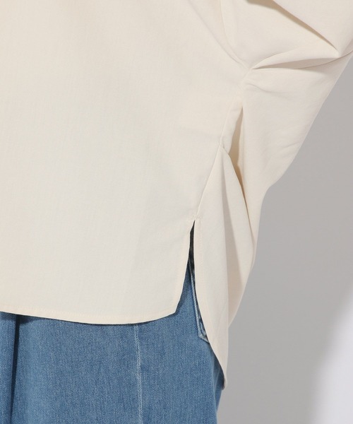 Elura（エルーラ）の「アイロンいらずスキッパーシャツ/321622（シャツ/ブラウス・レディース・ネイビー/グリーン系その他4/オフホワイト・MEDIUM/LARGE）」の14枚目の写真