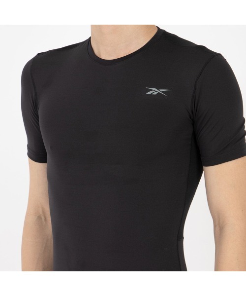 Reebok（リーボック）の「SS コンプ Tシャツ / SS COMP TEE（Tシャツ/カットソー・メンズ・ブラック・MEDIUM/X-LARGE/LARGE/SMALL/XX-LARGE）」の4枚目の写真