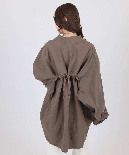 SUWDEE(スーディー)の「drawstring oversize shirt(シャツ/ブラウス・レディース・ホワイト/ブラウン・FREE)」の18枚目の写真
