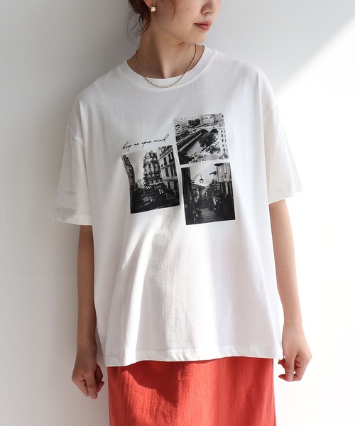 anyfee（エニフィー）の「【anyfee/プラスサイズ】ロゴプリント半袖Tシャツ《選べるデザイン》（Tシャツ/カットソー・レディース・ホワイト系その他/チャコール/ブラック/オフホワイト・LL/3L/4L/5L）」の2枚目の写真