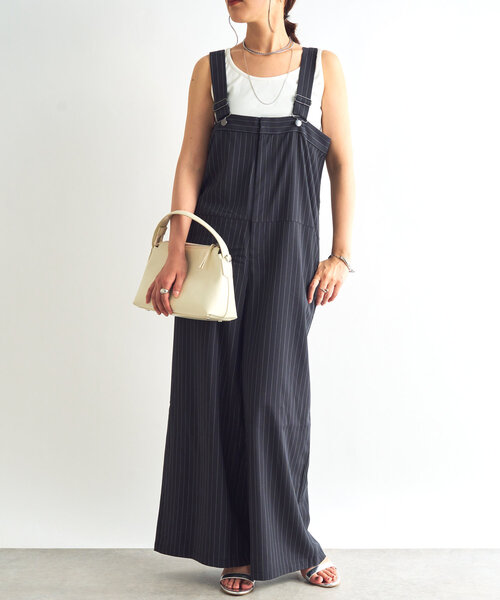 un dix cors（アンディコール）の「《大人コーデに◎》ストライプオーバーサロペット（サロペット/オーバーオール・レディース・グレー/ブラック・FREE/S）」の2枚目の写真