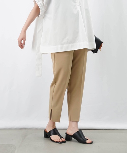 LUCA/LADY LUCK LUCA(ルカ/レディラックルカ)の「LC/LLL ストレッチスリットパンツ/ドロストストレッチパンツ(その他パンツ・レディース・ベージュ/ブラック/グレイッシュベージュ・36/38)」の22枚目の写真