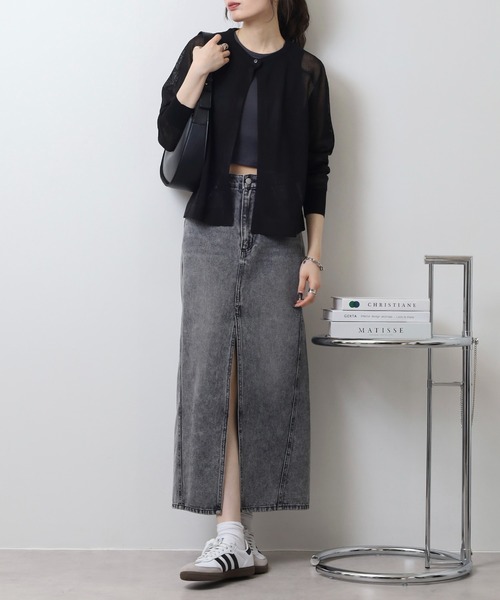 BRODIAEA(ブローディア)の「BRODIAEA 透け感シアーワンボタンカーディガン長袖(カーディガン/ボレロ・レディース・イエロー/グレイッシュベージュ/チェリーレッド/グリーン/オフホワイト/ブルー/ブラック・40)」の15枚目の写真