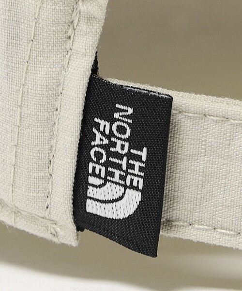 THE NORTH FACE（ザノースフェイス）の「＜THE NORTH FACE＞デイライト キャップ / CAP（キャップ・レディース・ナチュラル/ネイビー/ブラック・M）」の19枚目の写真