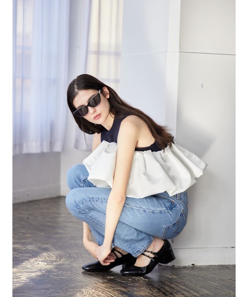 etre loin（エトルワン）の「Voluminous frill knit top（ニット/セーター・レディース・ブラック/ホワイト/ネイビー・M）」の3枚目の写真