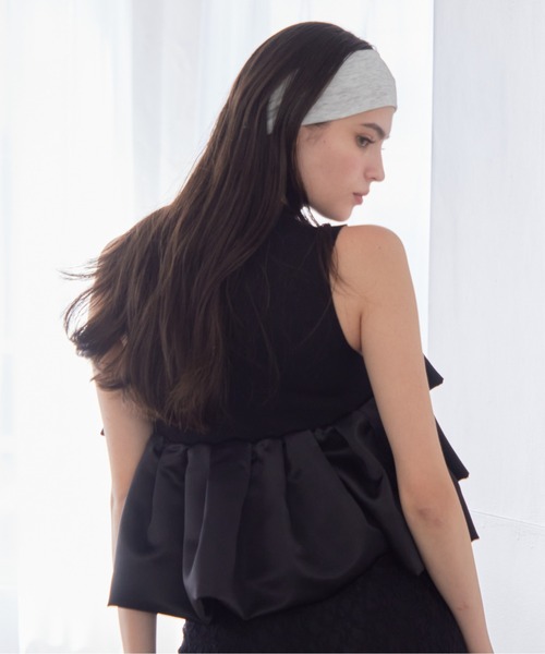 etre loin(エトルワン)の「Voluminous frill knit top(ニット/セーター・レディース・ブラック/ホワイト/ネイビー・M)」の22枚目の写真