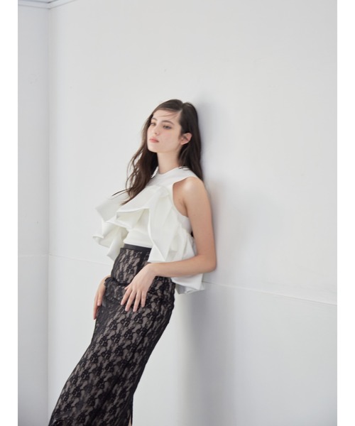 etre loin(エトルワン)の「Voluminous frill knit top(ニット/セーター・レディース・ブラック/ホワイト/ネイビー・M)」の12枚目の写真