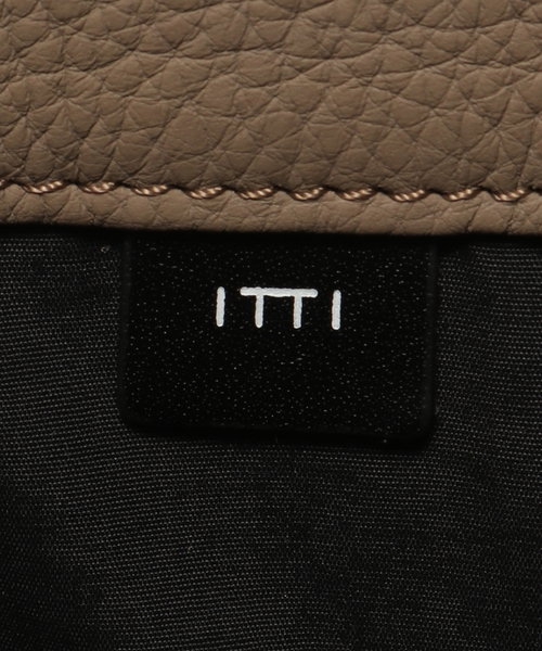 FRAMeWORK(フレームワーク)の「ITTI MARY BUCKET SHOULDER / DIPLO SKY(ショルダーバッグ・レディース・ベージュ・FREE)」の11枚目の写真