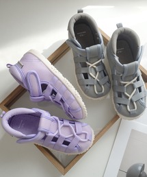 AmiAmi（アミアミ）の「軽量！水陸両用 アウトドアサンダル/水抜きソール（サンダル）」