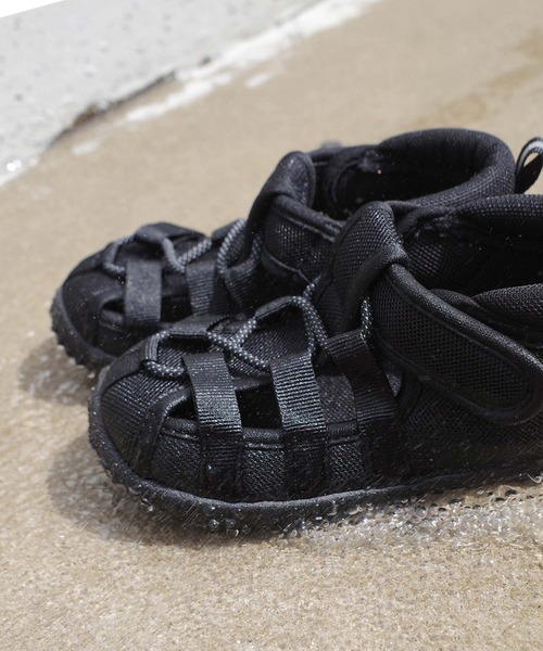 AmiAmi（アミアミ）の「軽量！水陸両用 アウトドアサンダル/水抜きソール（サンダル・キッズ・ベージュ/ブラック・15cm/16cm/17cm/18cm/19cm/20cm/21cm/22cm）」の20枚目の写真