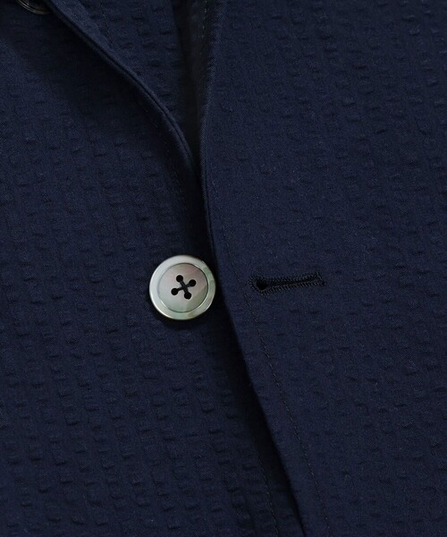 BROOKS BROTHERS(ブルックスブラザーズ)の「スーピマコットン シアサッカー 段返り3釦 アンコンジャケット Traditional(テーラードジャケット・メンズ・ネイビー・LARGE/MEDIUM/SMALL)」の9枚目の写真