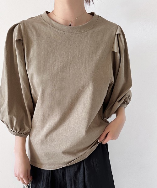 Doux Belle（ドゥーベル）の「ボリュームスリーブ 7分袖トップス（Tシャツ/カットソー・レディース・ホワイト/ブラウン/ピンク/ベージュ/ブラック/ブルー/グレー・MEDIUM）」の4枚目の写真