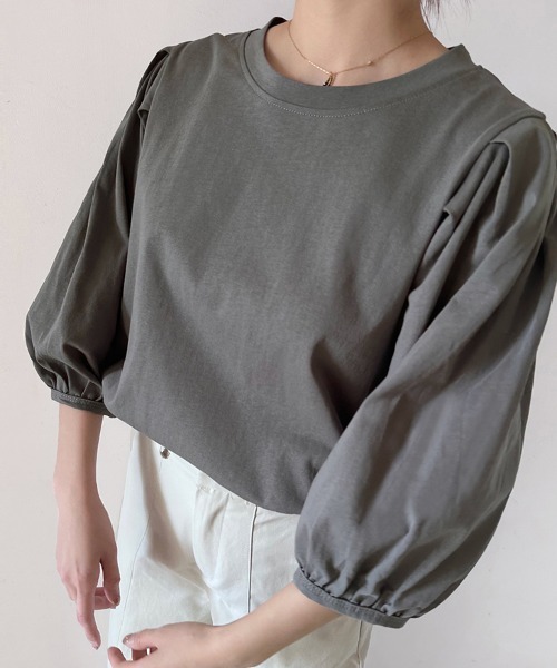 Doux Belle（ドゥーベル）の「ボリュームスリーブ 7分袖トップス（Tシャツ/カットソー・レディース・ホワイト/ブラウン/ピンク/ベージュ/ブラック/ブルー/グレー・MEDIUM）」の3枚目の写真