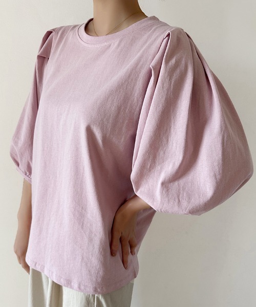 Doux Belle（ドゥーベル）の「ボリュームスリーブ 7分袖トップス（Tシャツ/カットソー・レディース・ホワイト/ブラウン/ピンク/ベージュ/ブラック/ブルー/グレー・MEDIUM）」の7枚目の写真