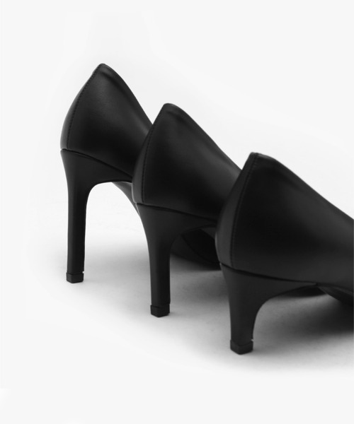 SAPPUN（サプン）の「Cameli ベーシック スティレットヒール (7cm)（パンプス・レディース・アイボリー/ブラック/ライトベージュ・22.0cm/22.5cm/23.0cm/23.5cm/24.0cm/24.5cm/25.0cm）」の8枚目の写真