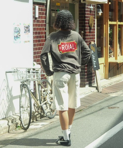 roial（ロイアル）の「DESIGN TEE/ROIAL(ロイアル)バックプリントロングカットソー（Tシャツ/カットソー・メンズ・チャコールグレー/ホワイト/グリーン系その他3・MEDIUM/SMALL/LARGE）」の12枚目の写真