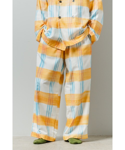 minius(ミニウス)の「【EM(em)】Room wear Long Pants/アートデザインルームウェア/ロングパンツ(その他パンツ・レディース・ピンク系その他/ブルー系その他2/オレンジ系その他/ベージュ系その他/レッド系その他/ブルー系その他・MEDIUM/LARGE)」の6枚目の写真