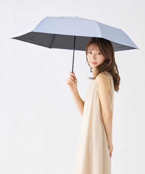 FLO(A)TUS(フロータス)の「遮光率100% UV 晴雨兼用折りたたみ日傘 超撥水 フロータス ”54cm"(折りたたみ傘・レディース・ベージュ/ホワイト/ライトグレー/ブラック・FREE)」の4枚目の写真