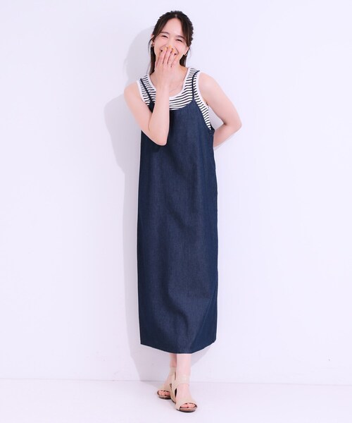 SHOO・LA・RUE(シューラルー)の「【S-LL】女性らしさ漂う ライトデニム Aラインキャミワンピース(ワンピース・レディース・ネイビー/ライトブルー/ブラック・04/03/02/01)」の19枚目の写真