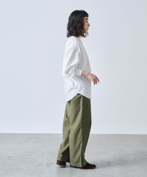 kha:ki（カーキ）の「「KHA:KI / カーキ」LAYRED TOP（Tシャツ/カットソー・レディース・ブラック/グレイッシュベージュ/ホワイト/イエロー系・1）」の16枚目の写真