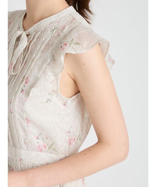 CELFORD(セルフォード)の「【CELFORD×P.J. REDOUTEコラボ】Rosaボウタイワンピース(ワンピース・レディース・ライトグレー/ブラック・38/36)」の8枚目の写真