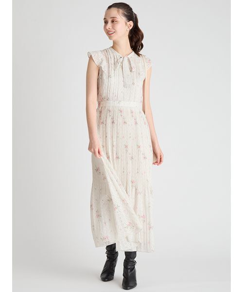 CELFORD(セルフォード)の「【CELFORD×P.J. REDOUTEコラボ】Rosaボウタイワンピース(ワンピース・レディース・ライトグレー/ブラック・38/36)」の12枚目の写真