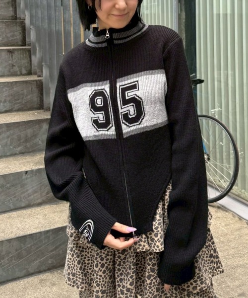 あのちゃん着用 Candy Stripper 長袖トップスニット 黒 あのちゃん着用 Candy Stripper 長袖トップスニット 黒 あのちゃん着用