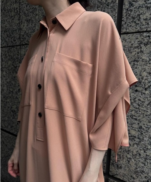 ADORE（アドーア）の「ＫＩＭＯＮＯＴバックサテンワンピース（ワンピース・レディース・ピンク/ブラック・38）」の21枚目の写真