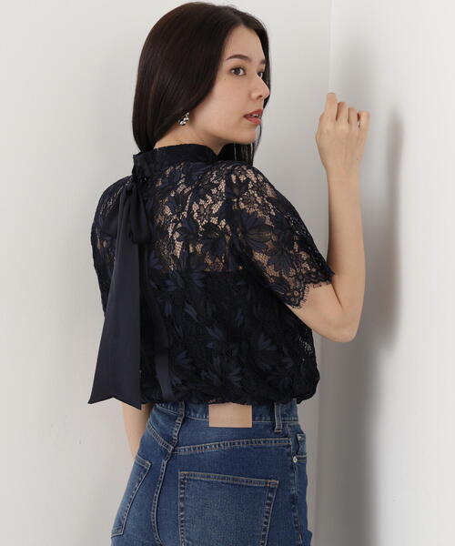 PINKY&DIANNE（ピンキーアンドダイアン）の「◆リーフレースバックリボンブラウス（シャツ/ブラウス・レディース・ピンク/ブルー系その他3/ネイビー・38）」の2枚目の写真