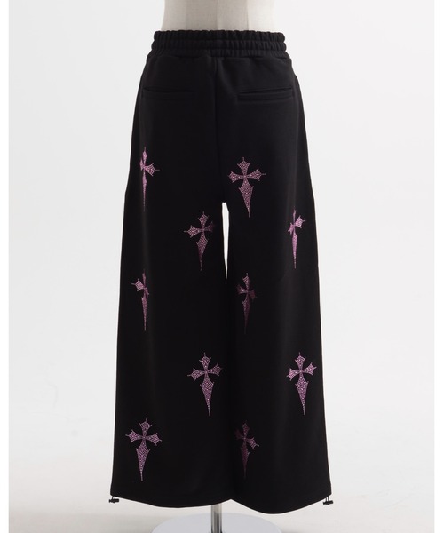 本日限定値下げ‼️レフレムブラックワイドレッグパンツ チェーンリング付き 本日限定値下げ‼️レフレムブラックワイドレッグパンツ チェーン