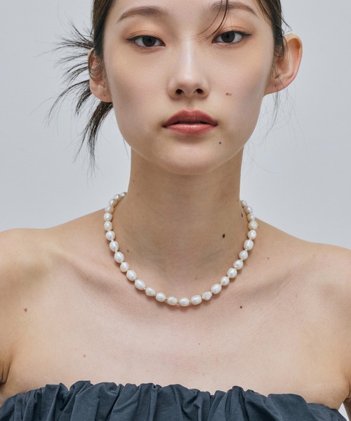 loni（ロニ）の「Metal Mix Pearl Necklace（ネックレス・レディース・ホワイト・FREE）」の2枚目の写真