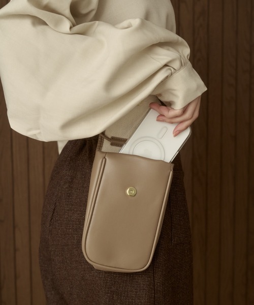 moi tytto（モイテュット）の「ロゴミニショルダーバッグ（ショルダーバッグ・レディース・ナチュラル/ブラウン/ベージュ・FREE）」の15枚目の写真