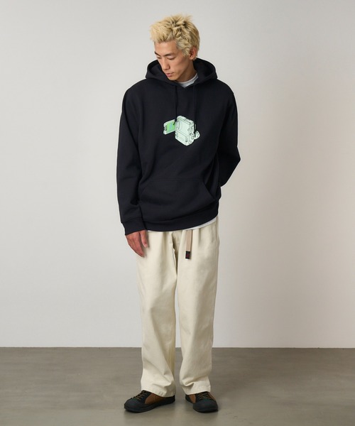 Gramicci（グラミチ）の「CAMCORDER HOODED SWEATSHIRT｜カムコーダーフーデッドスウェットシャツ（パーカー・メンズ・ヘザーグレー/ダークブラウン系/ダークネイビー・L/XXL/M/XL/S）」の5枚目の写真