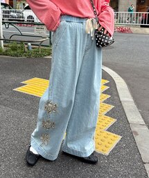 HELLO.SANFRANCISCO（ハローサンフランシスコ）の「【HELLO.SANFRANCISCO/ハローサンフランシスコ】レースフラワーカットワイドデニム（デニムパンツ）」