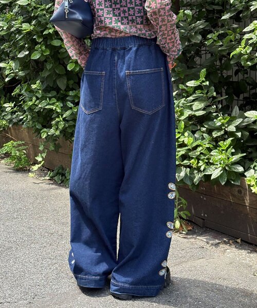 HELLO.SANFRANCISCO（ハローサンフランシスコ）の「【HELLO.SANFRANCISCO/ハローサンフランシスコ】レースフラワーカットワイドデニム（デニムパンツ・レディース・ブルー/サックスブルー・MEDIUM/SMALL）」の13枚目の写真