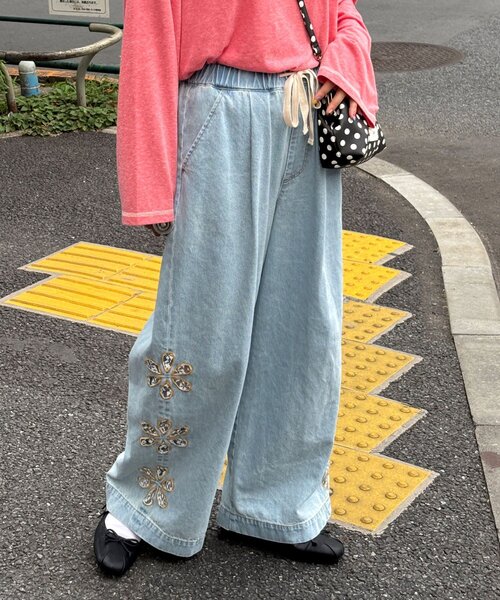 HELLO.SANFRANCISCO（ハローサンフランシスコ）の「【HELLO.SANFRANCISCO/ハローサンフランシスコ】レースフラワーカットワイドデニム（デニムパンツ・レディース・ブルー/サックスブルー・MEDIUM/SMALL）」の6枚目の写真