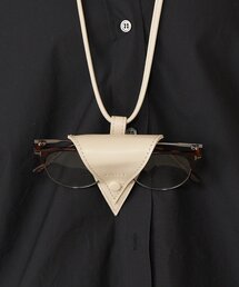 russet（ラシット）の「レザーメガネホルダー（チャーム）」