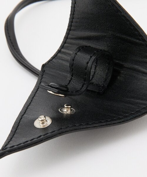 russet(ラシット)の「レザーメガネホルダー(チャーム・レディース・アイボリー/ブラック/ベージュ/ブルー系その他・FREE)」の11枚目の写真