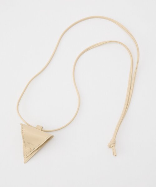 russet(ラシット)の「レザーメガネホルダー(チャーム・レディース・アイボリー/ブラック/ベージュ/ブルー系その他・FREE)」の5枚目の写真