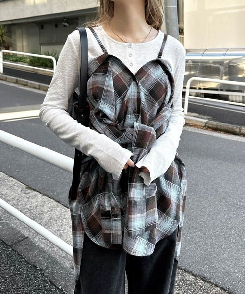 andme(アンドミー)の「2wayチェックシャツブラウス/キャミソールビスチェ(シャツ/ブラウス・レディース・ブラック/オフホワイト/ブラウン・FREE)」の3枚目の写真