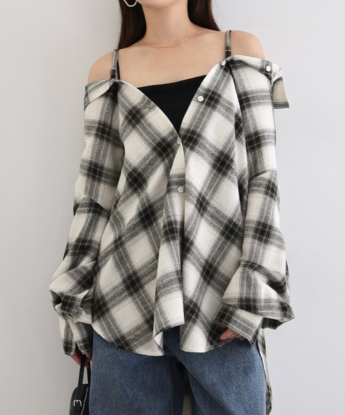 andme(アンドミー)の「2wayチェックシャツブラウス/キャミソールビスチェ(シャツ/ブラウス・レディース・ブラック/オフホワイト/ブラウン・FREE)」の1枚目の写真