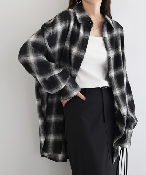 andme(アンドミー)の「2wayチェックシャツブラウス/キャミソールビスチェ(シャツ/ブラウス・レディース・ブラック/オフホワイト/ブラウン・FREE)」の2枚目の写真