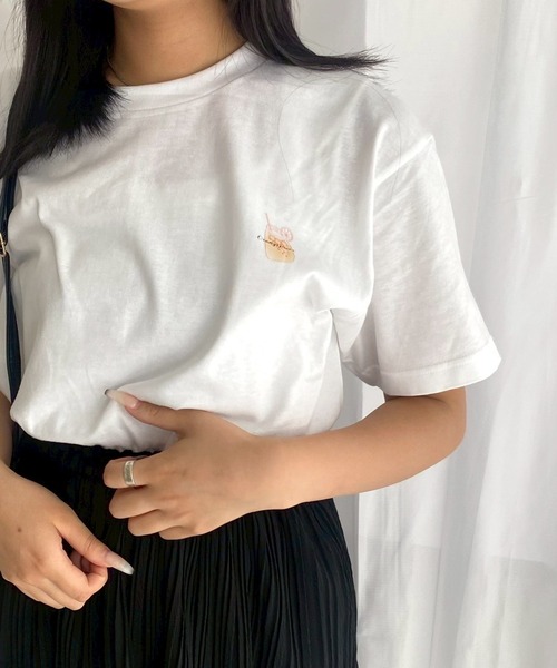 cuorequal(クオレコール)の「ワンポイントOrange Juice半袖Tシャツ(Tシャツ/カットソー・レディース・ホワイト・MEDIUM)」の1枚目の写真