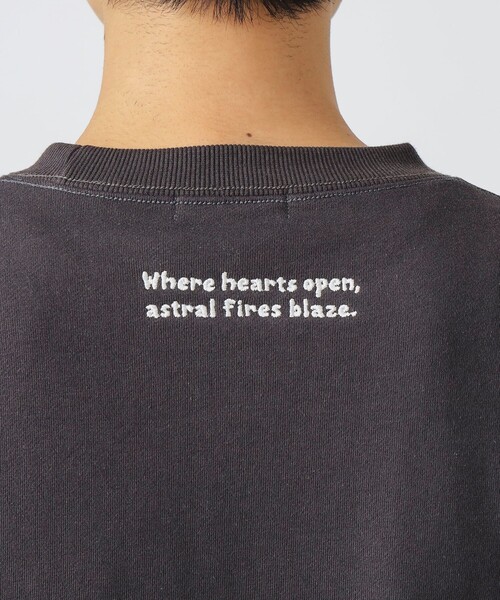 BEAMS HEART(ビームスハート)の「【ユニセックス】ハート スター ワンポイント スウェット(スウェット・メンズ・グレー/チャコールグレー・SMALL/MEDIUM/LARGE)」の18枚目の写真