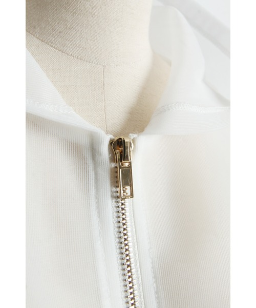 &. NOSTALGIA（アンドドットノスタルジア）の「シアーボンディングクロップドパーカー（パーカー・レディース・ブラック/ホワイト・M）」の4枚目の写真